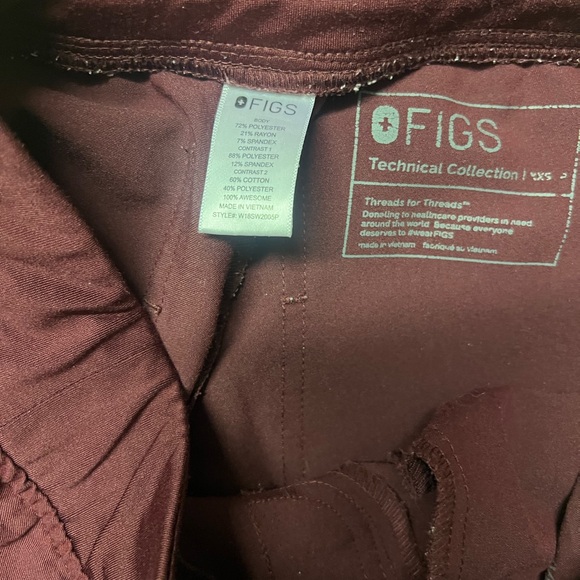 Figs Maroon Joggers - Picture 4 of 5